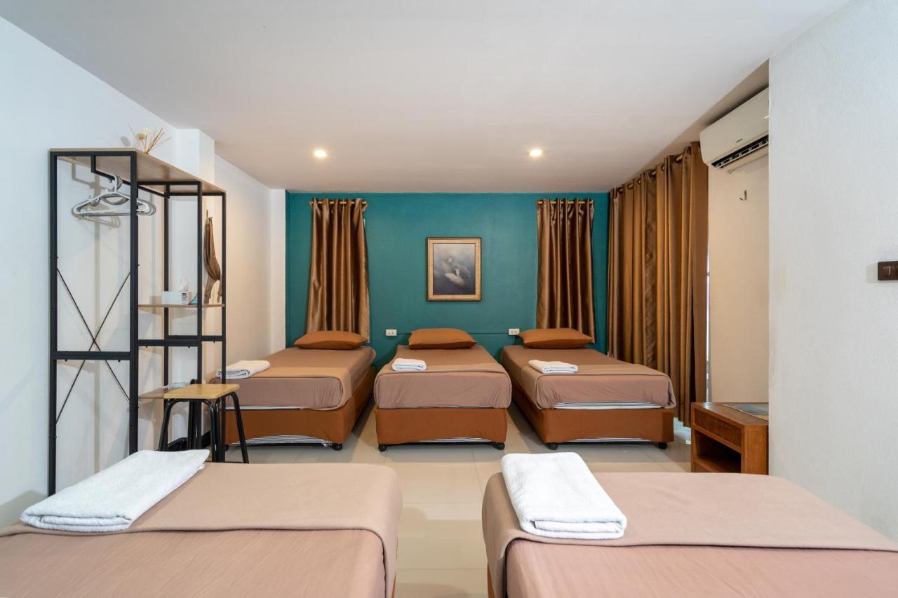 Black Pantera Hostel Patong Экстерьер фото